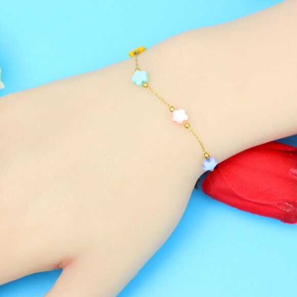 Chic & Stylish Bracelet – A Thoughtful Gift for Women and Girls, DYC1149 - Picture 1 of 7